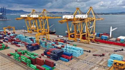 大連港 遼寧港口集團的樞紐力量與大連產業的國際化窗口